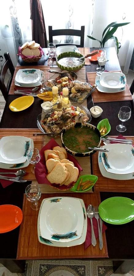 Casa Eric 호텔 Mila Douăzeci şi Trei 외부 사진
