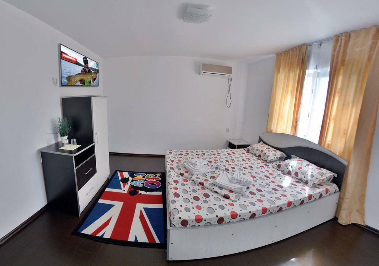 Casa Eric 호텔 Mila Douăzeci şi Trei 외부 사진